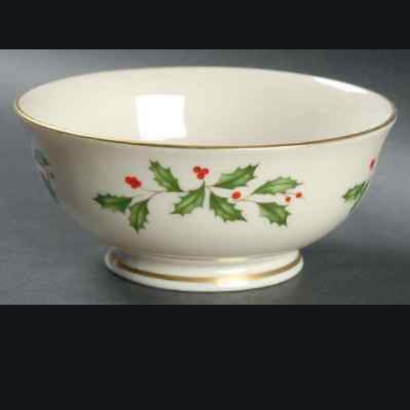 Lenox Holiday Footed Bowl 24K Gold Trim - Picture 4 of 8